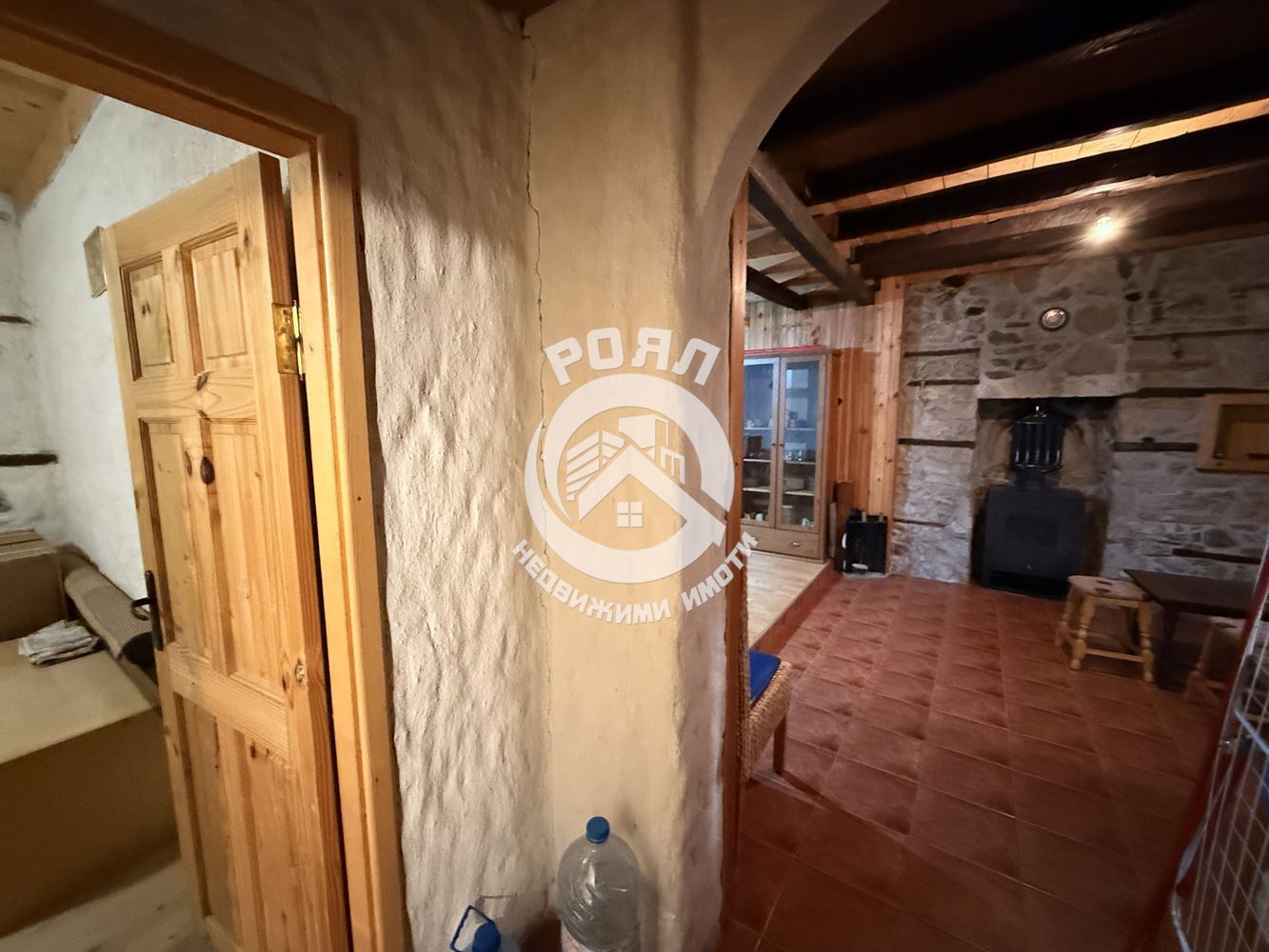 Роял Имоти продава самостоятелна къща за гости в с. Хвойна, област Смолян - 0