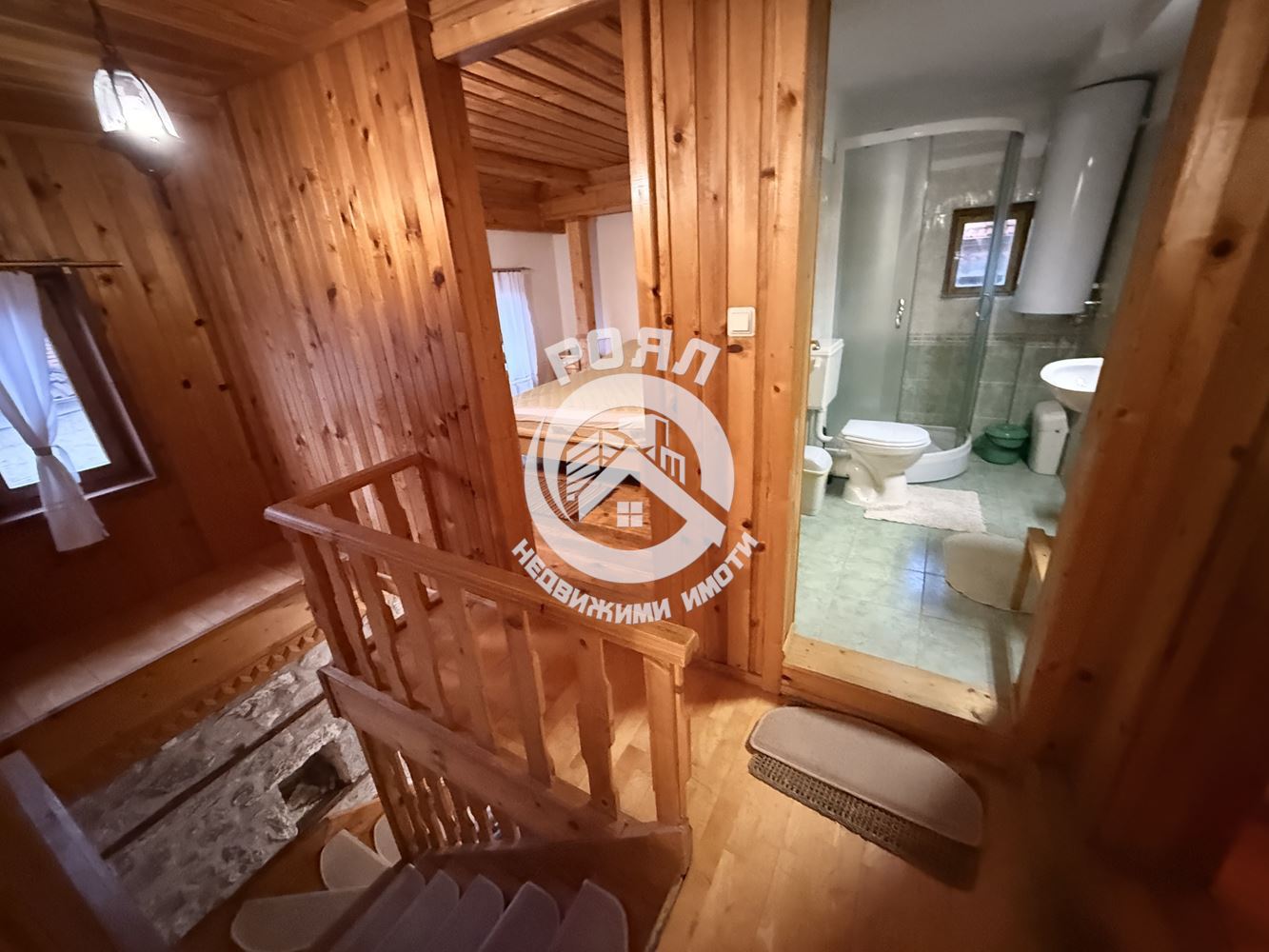 Роял Имоти продава самостоятелна къща за гости в с. Хвойна, област Смолян - 0