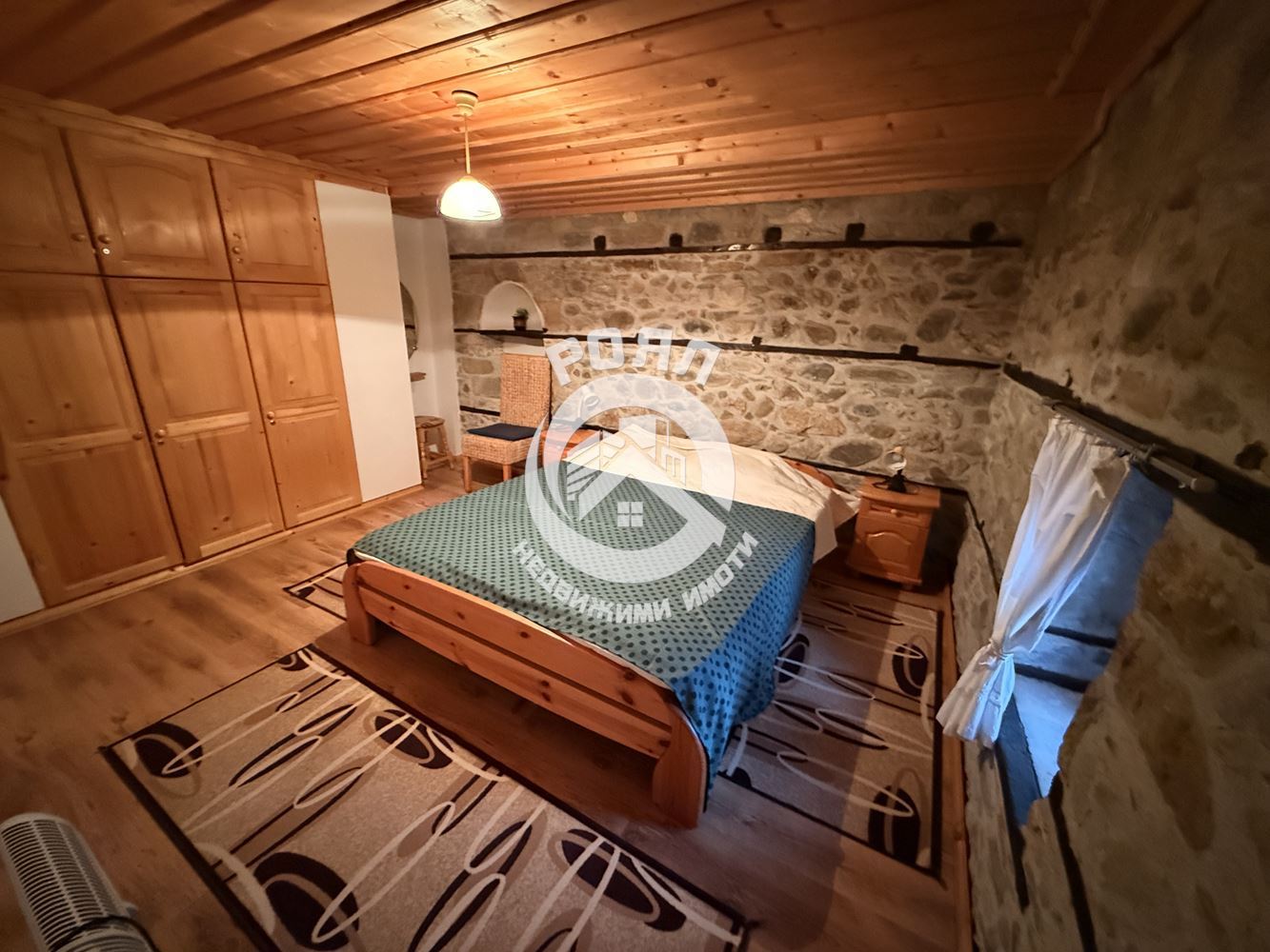 Роял Имоти продава самостоятелна къща за гости в с. Хвойна, област Смолян - 0