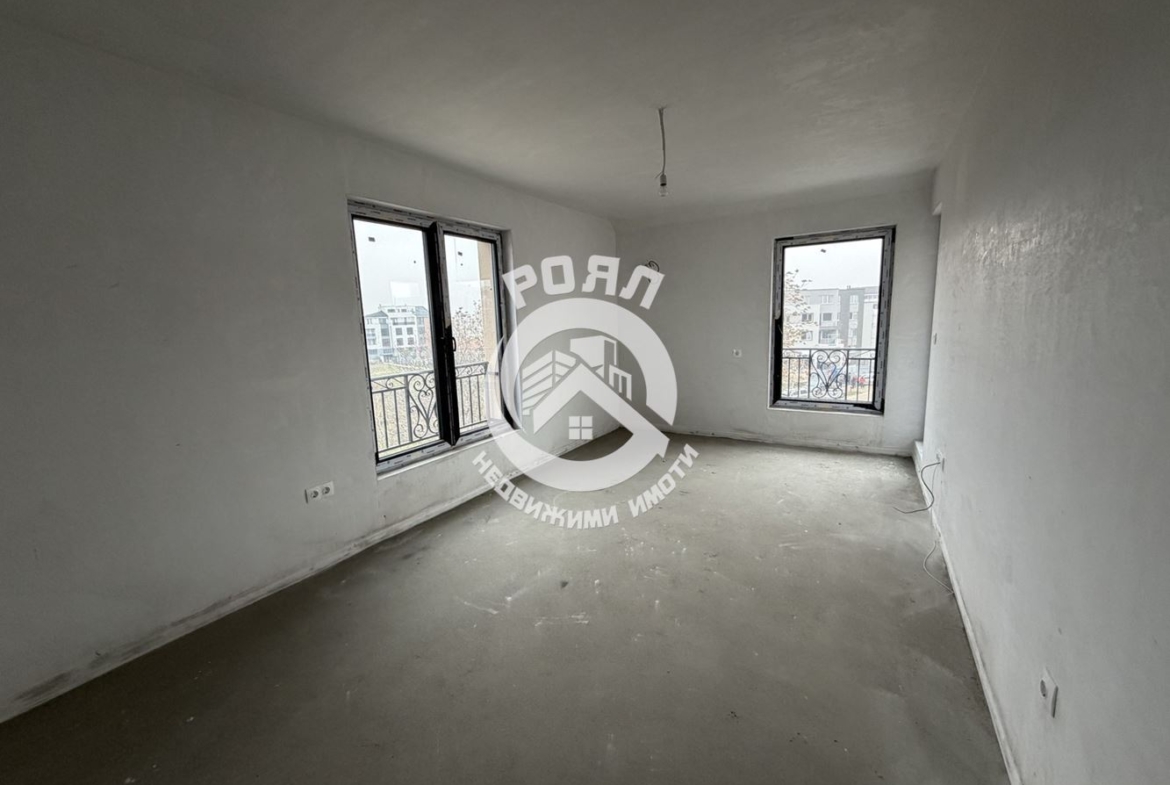 Роял Имоти продава двустаен апартамент с АКТ 16 в гр.Пловдив,кв Остромила - 0