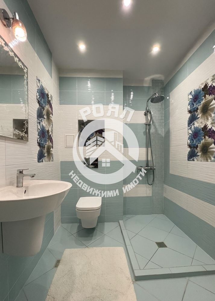 Роял имоти продава тристаен, обзаведен апартамент, Тракия, Пловдив - 0