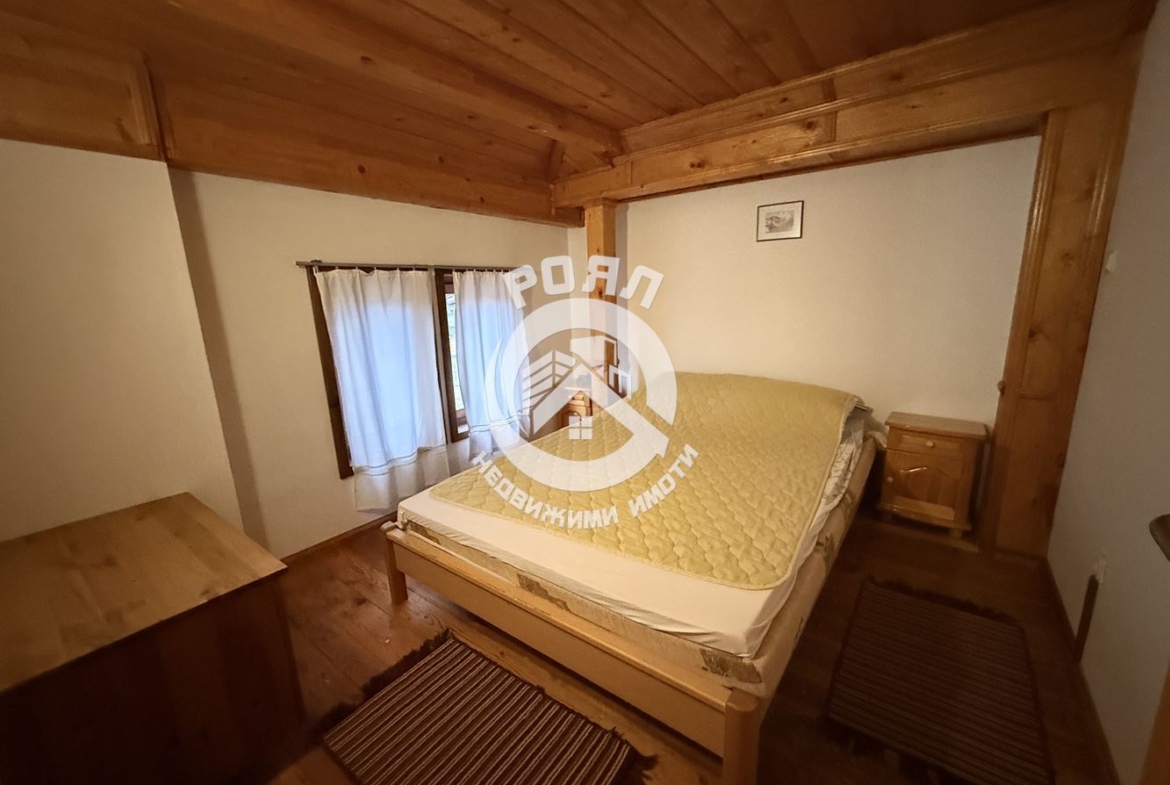 Роял Имоти продава самостоятелна къща за гости в с. Хвойна, област Смолян - 0