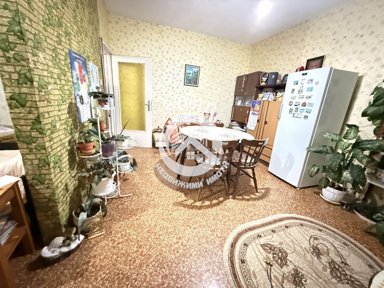 Роял Имоти продава многостаен апартамент в кв.Тракия, Пловдив - 0