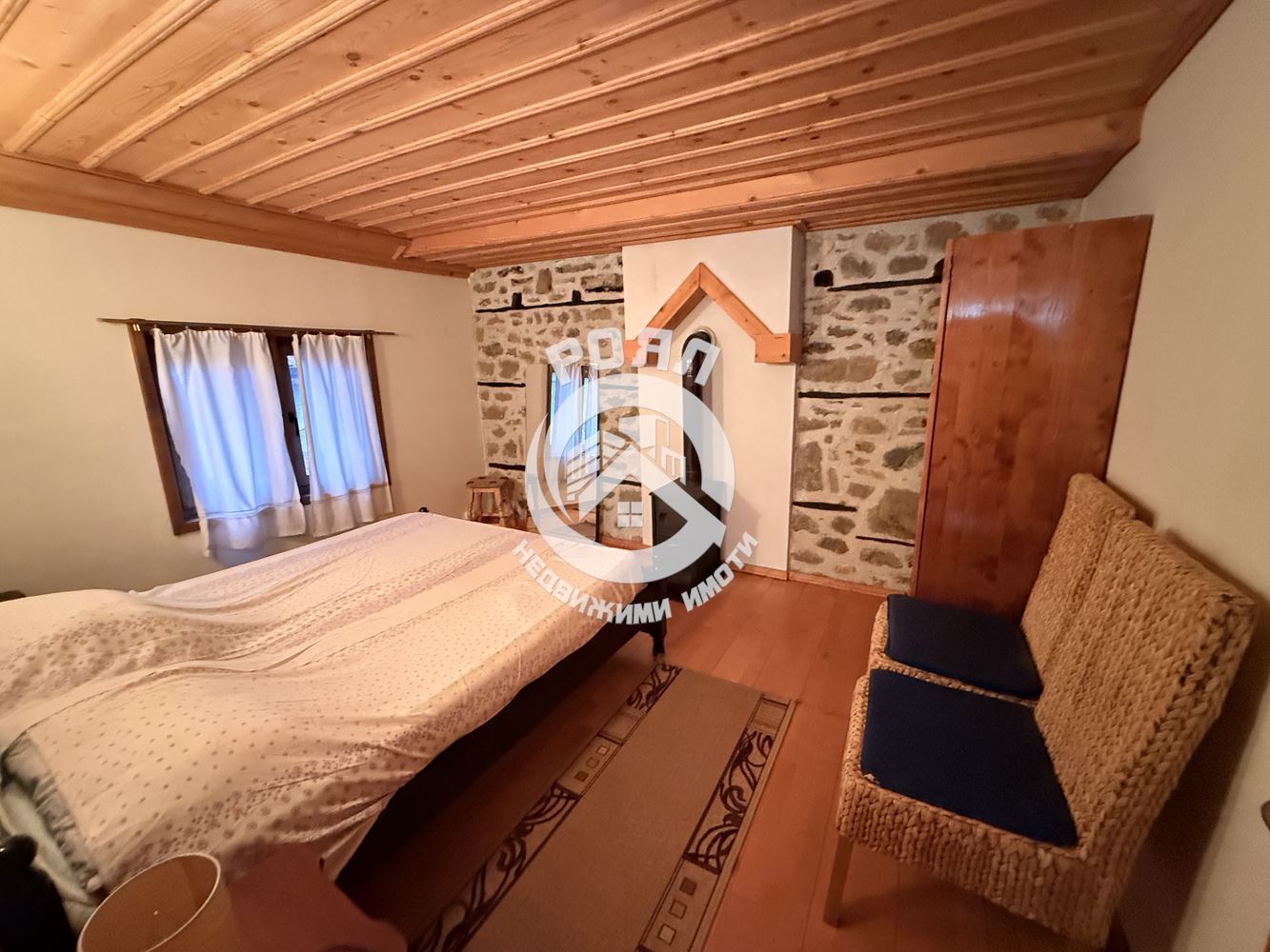 Роял Имоти продава самостоятелна къща за гости в с. Хвойна, област Смолян - 0