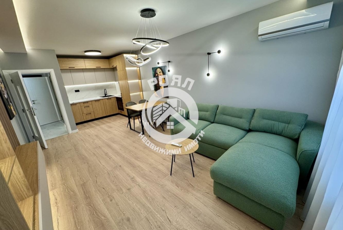 Роял имоти продава обзаведен, двустаен апартамент,в сграда Алвера с АКТ 16 ,Смирненски ,Пловдив - 0