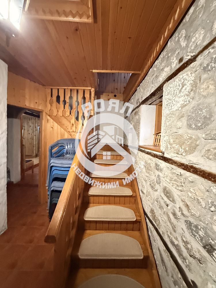 Роял Имоти продава самостоятелна къща за гости в с. Хвойна, област Смолян - 0