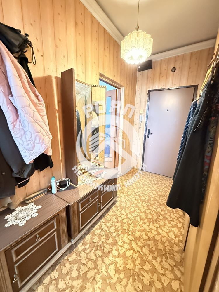 Роял Имоти продава Ексклузивно двустаен апартамент, кв.Кичук Париж , Пловдив - 0