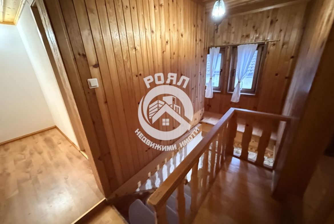 Роял Имоти продава самостоятелна къща за гости в с. Хвойна, област Смолян - 0