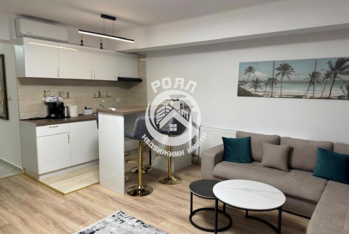 Роял Имоти продава тристаен обзаведен в гр. Първомай - 0