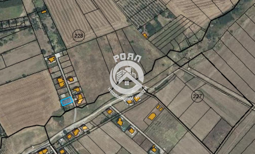 Роял имоти продава УПИ, кв.Прослав, Пловдив - 0