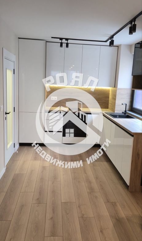 Роял имоти продава двустаен, обзаведен апартамент в Остромила, Пловдив - 0