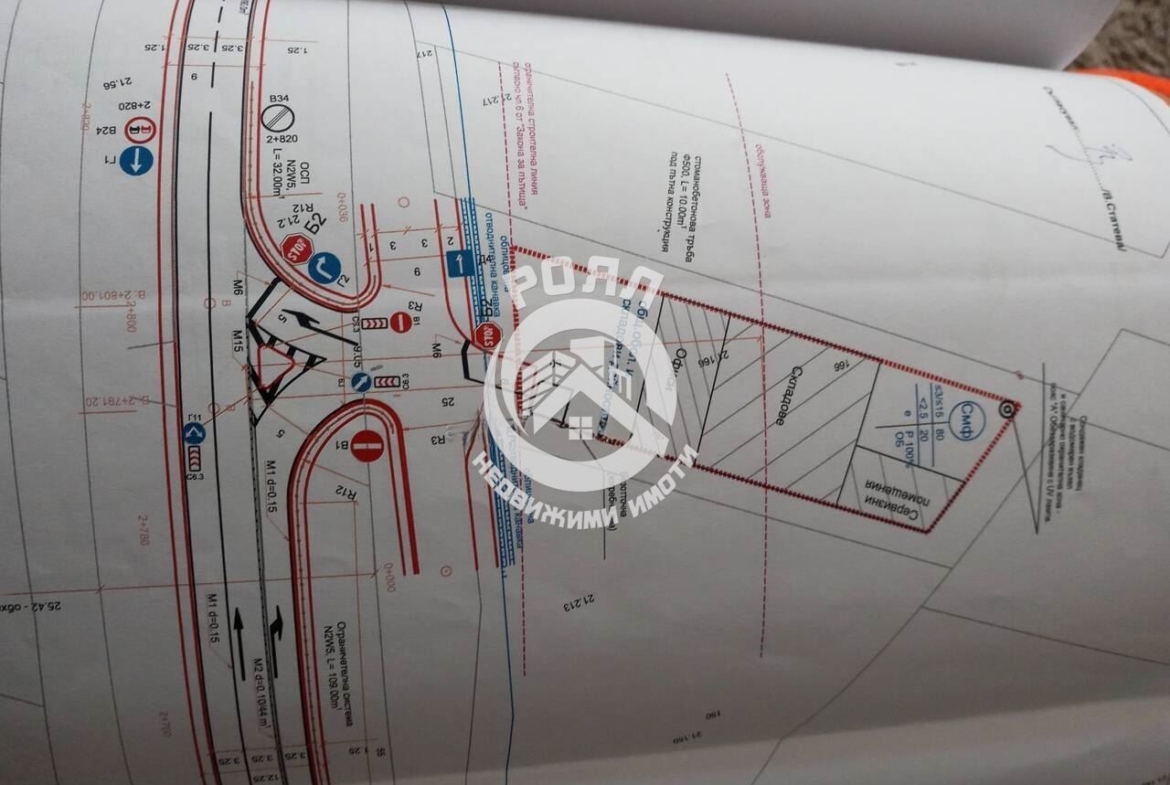 Роял Имоти продава парцел - УПИ на главен път ,с.Брестник ,Пловдив - 0