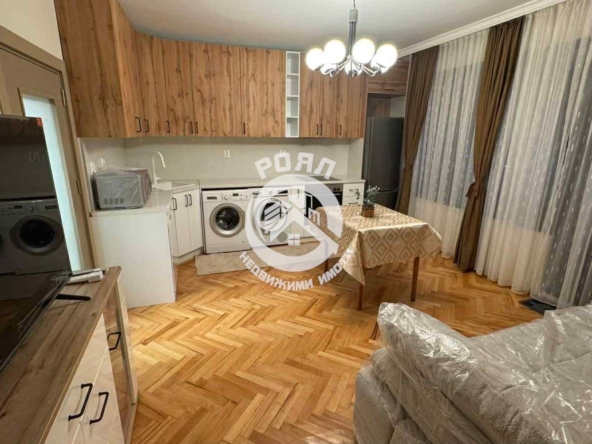 Роял Имоти отдава многостаен апартамент в Христо Смирненски, Пловдив - 0