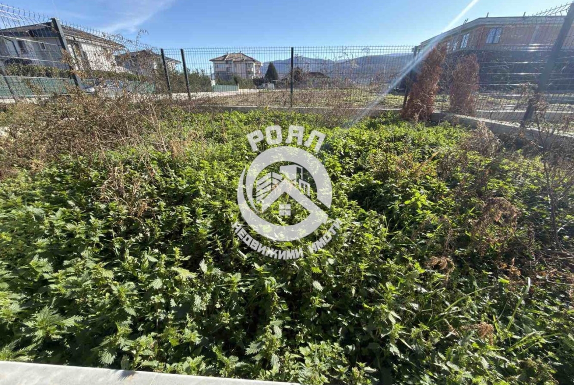 Роял Имоти продава двуетажна къща пред Акт 16 в с. Първенец - 0