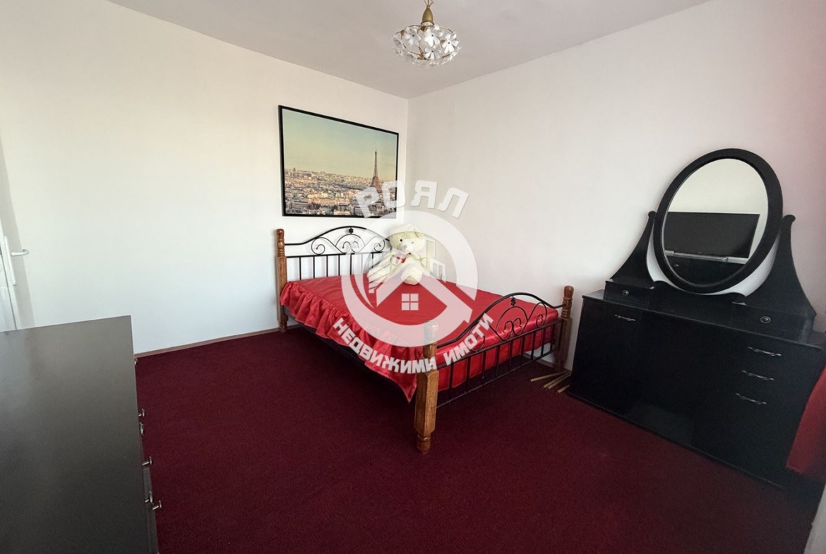 Роял Имоти отдава под наем двустаен апартамент в Центъра на гр.Пловдив - 0