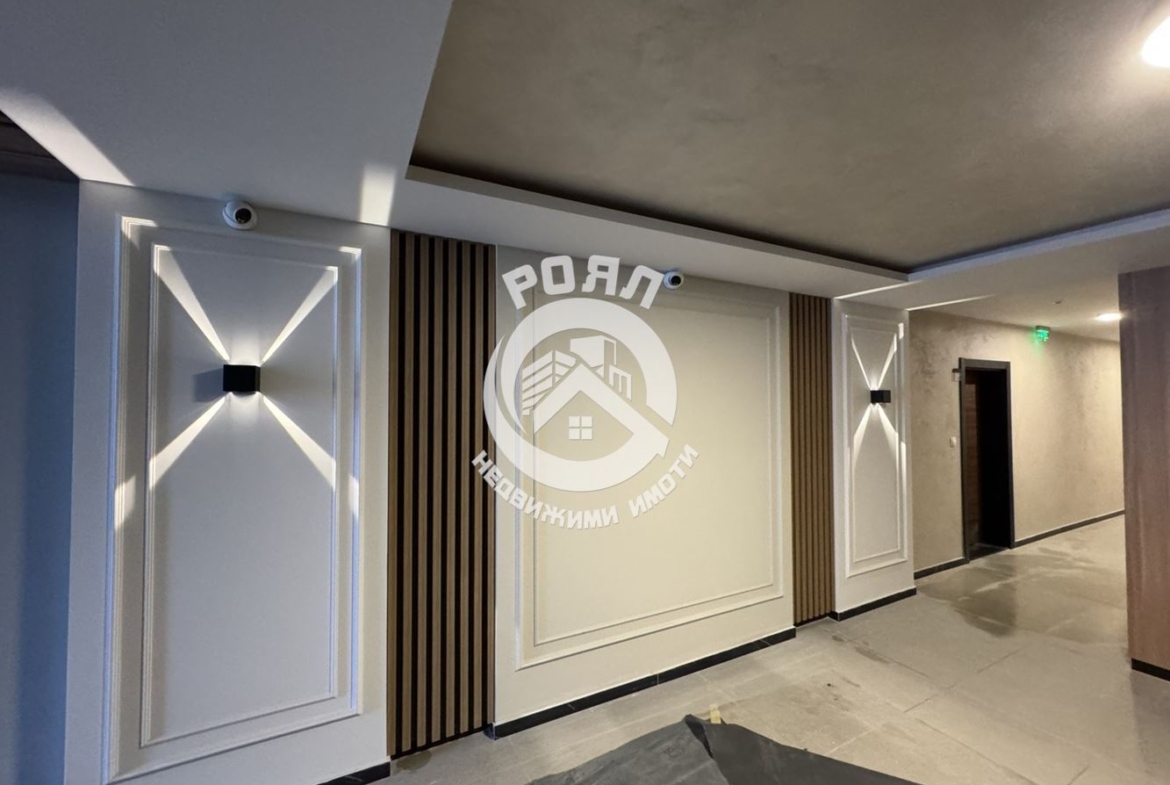 Роял имоти продава обзаведен, двустаен апартамент, с АКТ 16 , Смирненски, Пловдив - 0