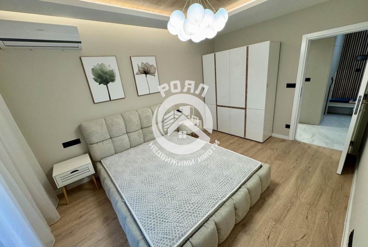 Роял имоти продава обзаведен, двустаен апартамент, с АКТ 16 , Смирненски, Пловдив - 0