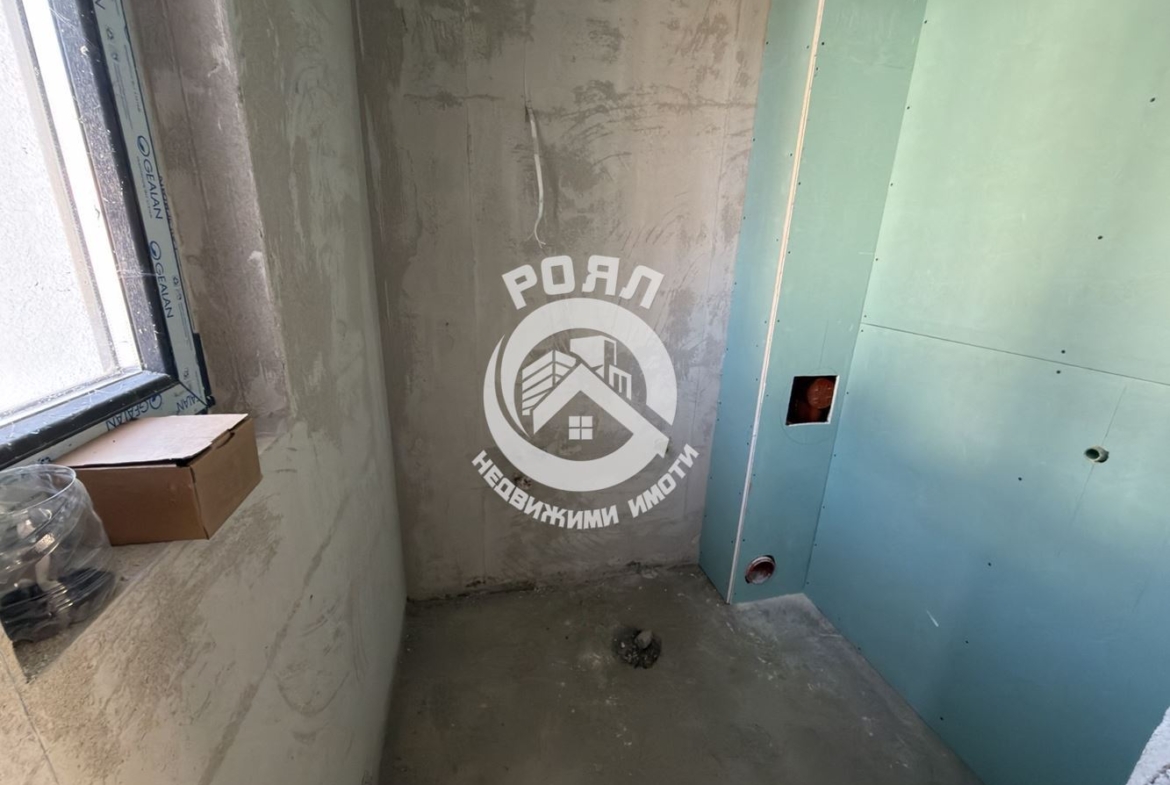 Роял Имоти продава двуетажна къща пред Акт 16 в с. Първенец - 0