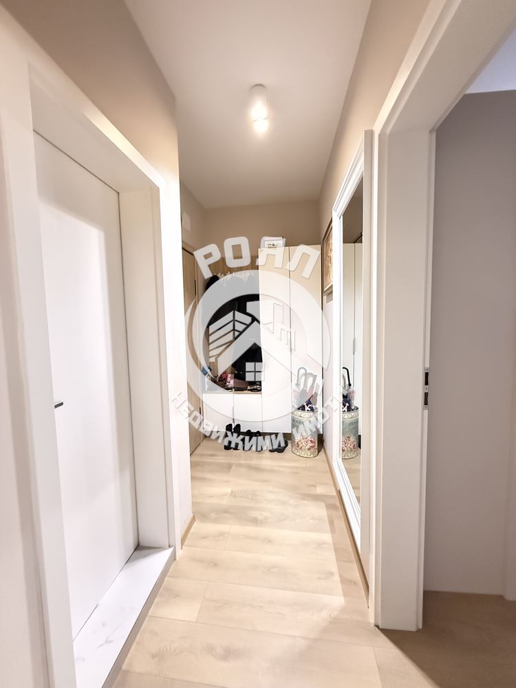 Роял имоти продава напълно обзаведн двустаен апартамент Център,Пловдив - 0