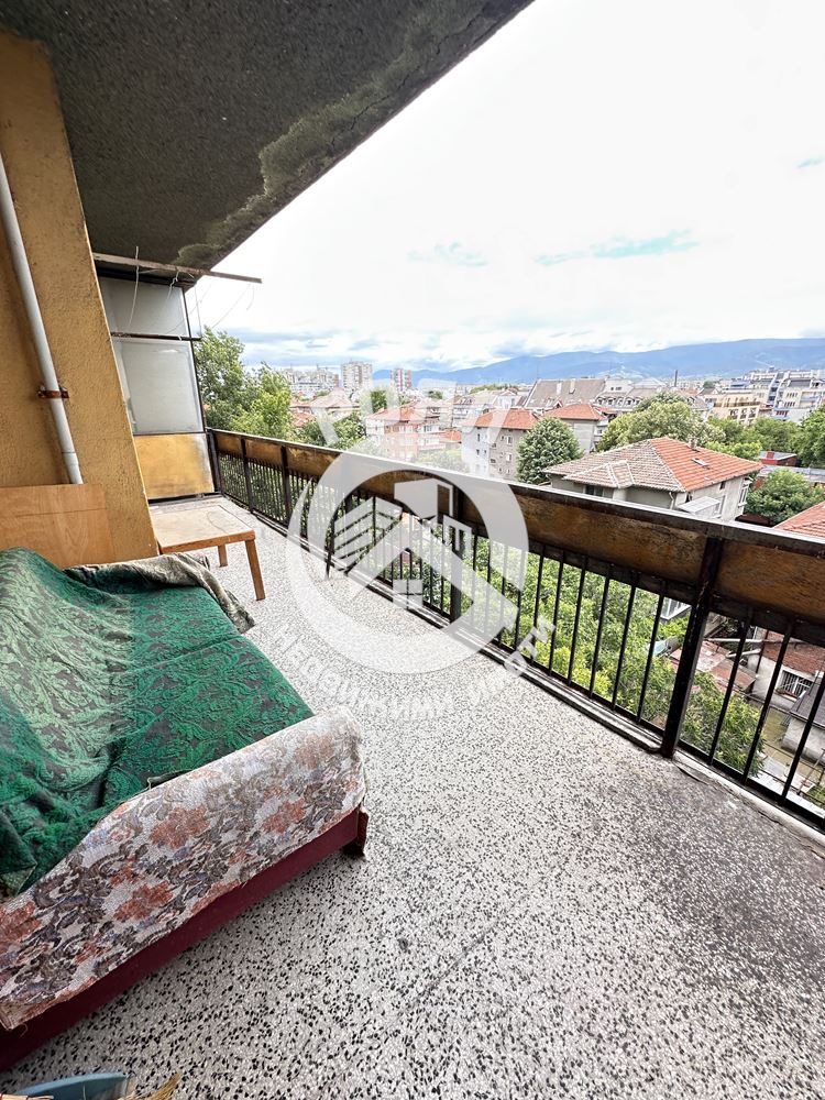 Роял имоти продава многостаен апартамент , Кючук Париж, Пловдив - 0