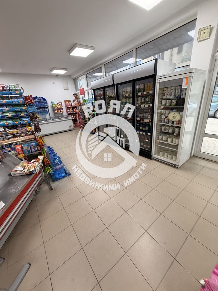 Роял имоти отдава под наем помещение ,,Магазин,, кв.Южен ,Пловдив - 0