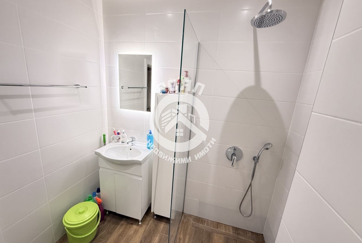 Роял имоти продава напълно обзаведн двустаен апартамент Център,Пловдив - 0