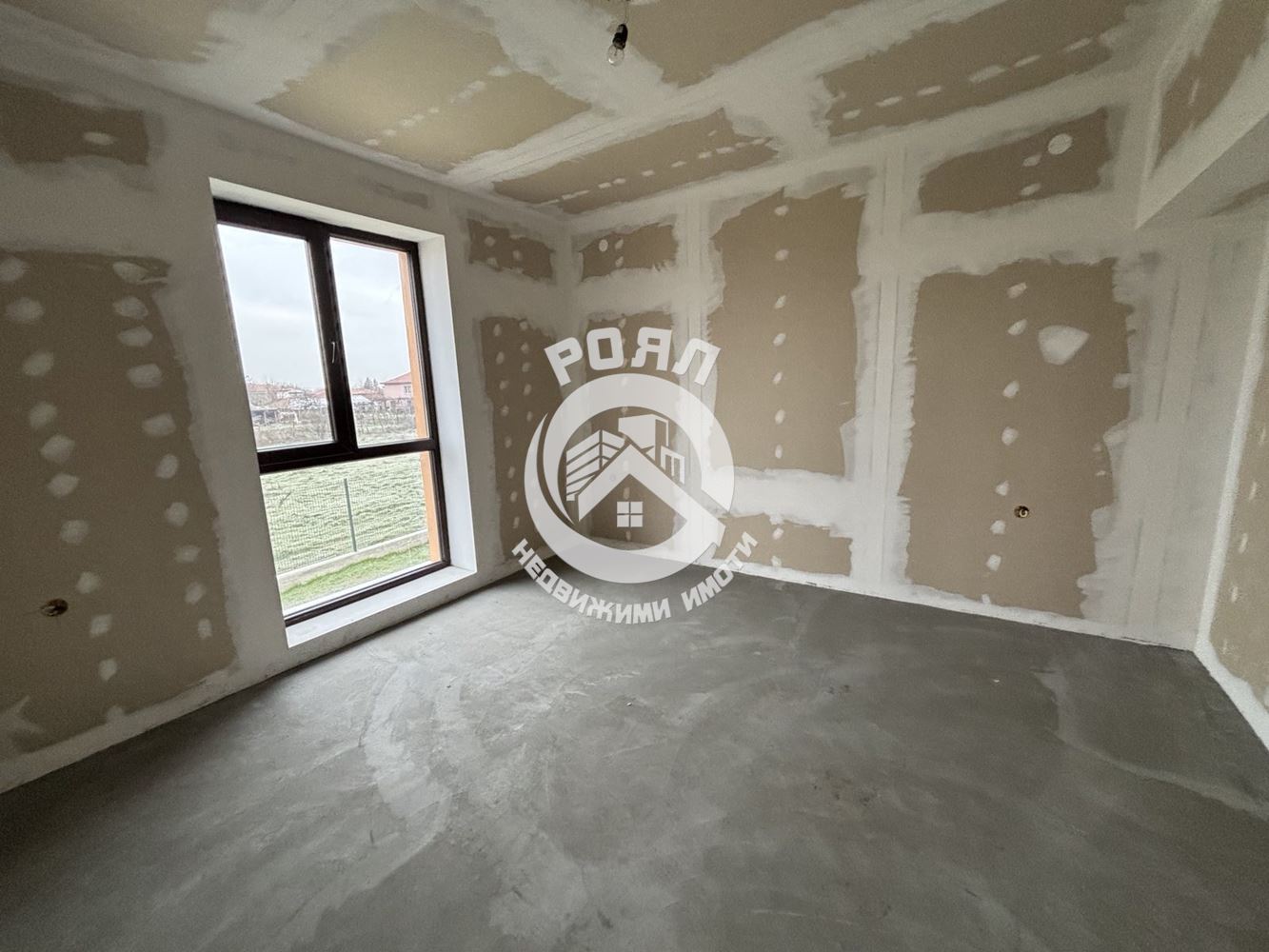 Роял Имоти продава къща в с.Манолско Конаре, област Пловдив - 0