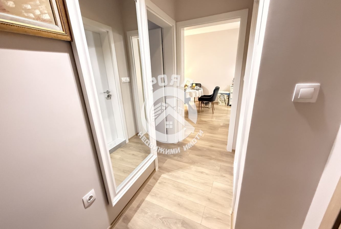 Роял имоти продава напълно обзаведн двустаен апартамент Център,Пловдив - 0