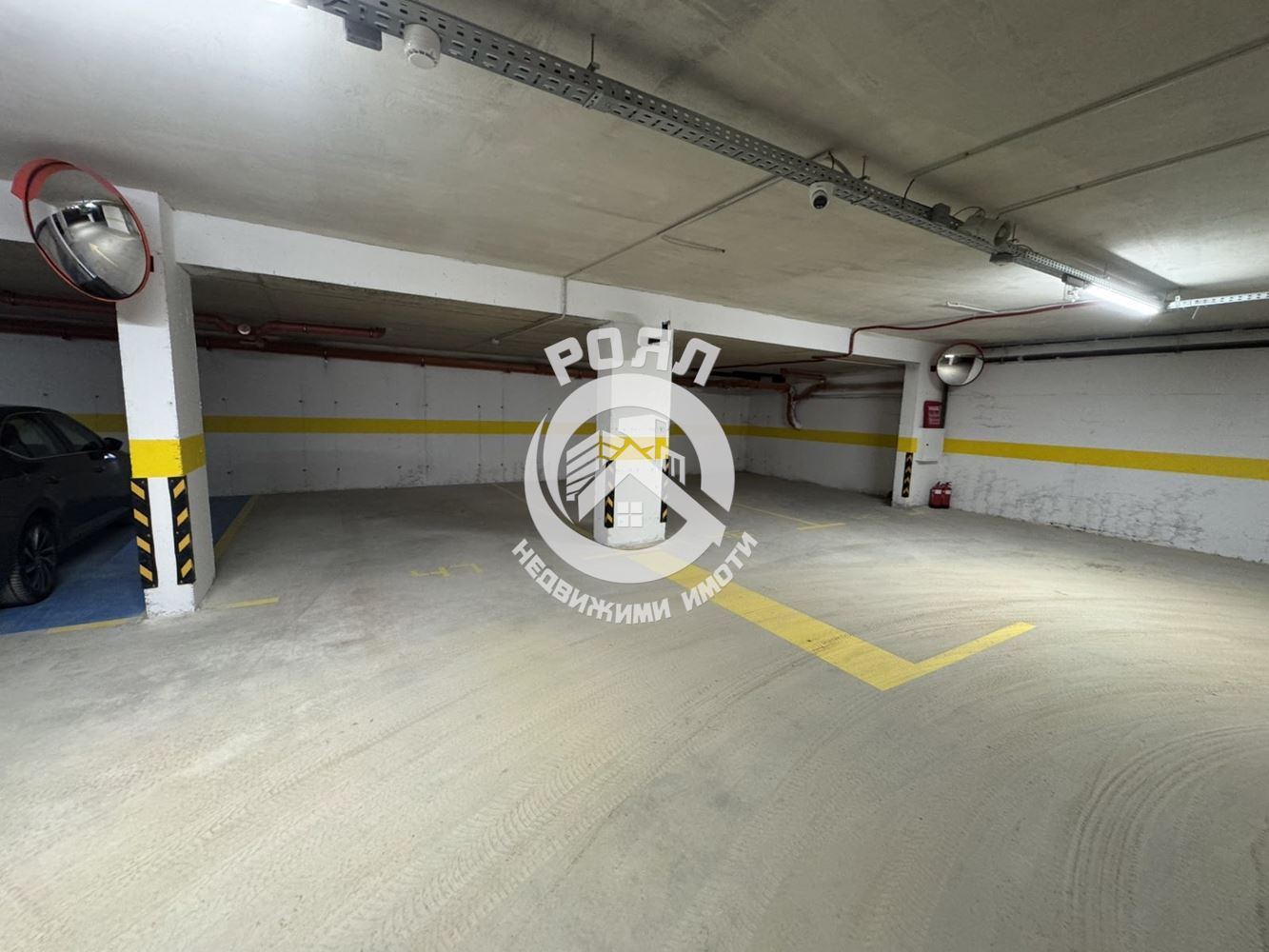 Роял имоти продава обзаведен, двустаен апартамент, с АКТ 16 , Смирненски, Пловдив - 0