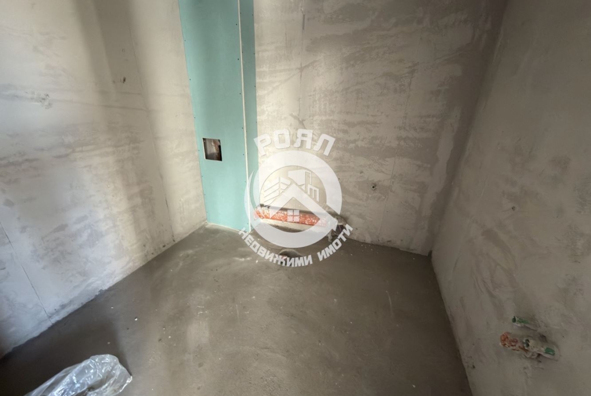 Роял Имоти продава двуетажна къща пред Акт 16 в с. Първенец - 0