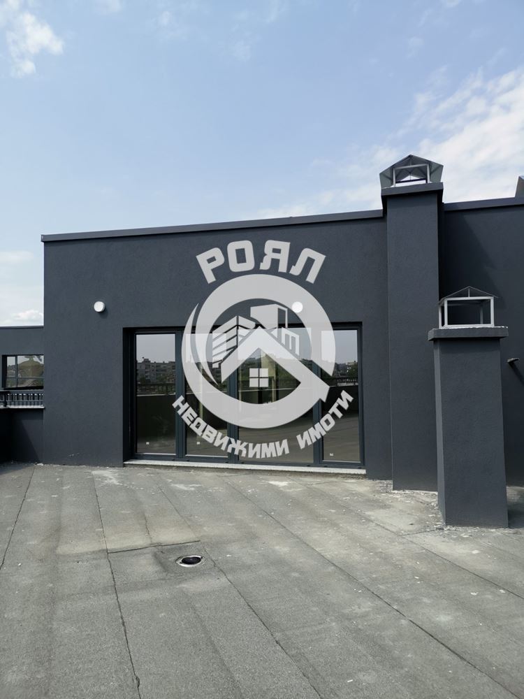 Роял имоти продава Ексклузивно многостаен апартамент, с акт 16, Кючук париж, Пловдив - 0