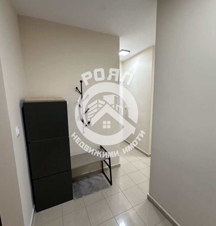 Роял Имоти продава Ексклузивно луксозен, тристаен апартамент в Томов плаза, Тракия, Пловдив - 0