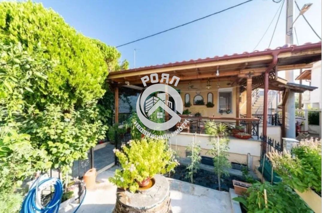 Къща на 50 м от плажа с възможност за два самостоятелни апартамента – Палио, Кавала - 0