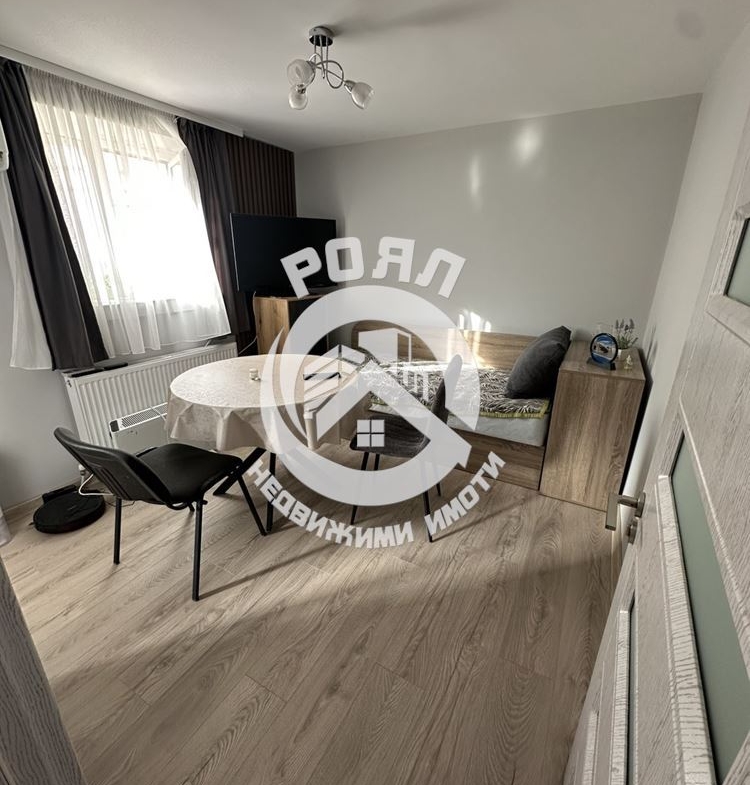 Роял имоти продава триетажна къща , гр.Куклен, обл.Пловдив - 0