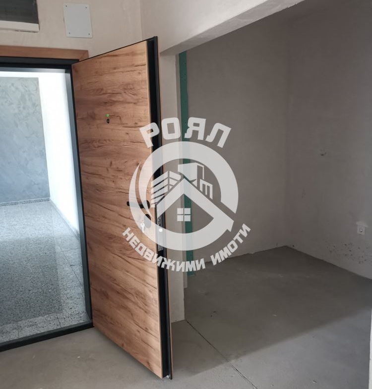 Роял имоти продава Ексклузивно многостаен апартамент, с акт 16, Кючук париж, Пловдив - 0