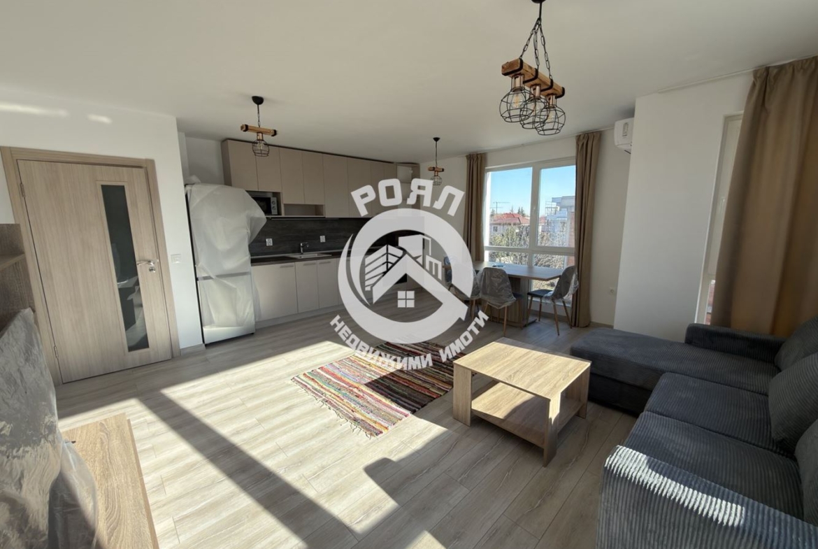 Роял Имоти отдава под наем тристаен апартамент в кв.Беломорски, Пловдив - 0