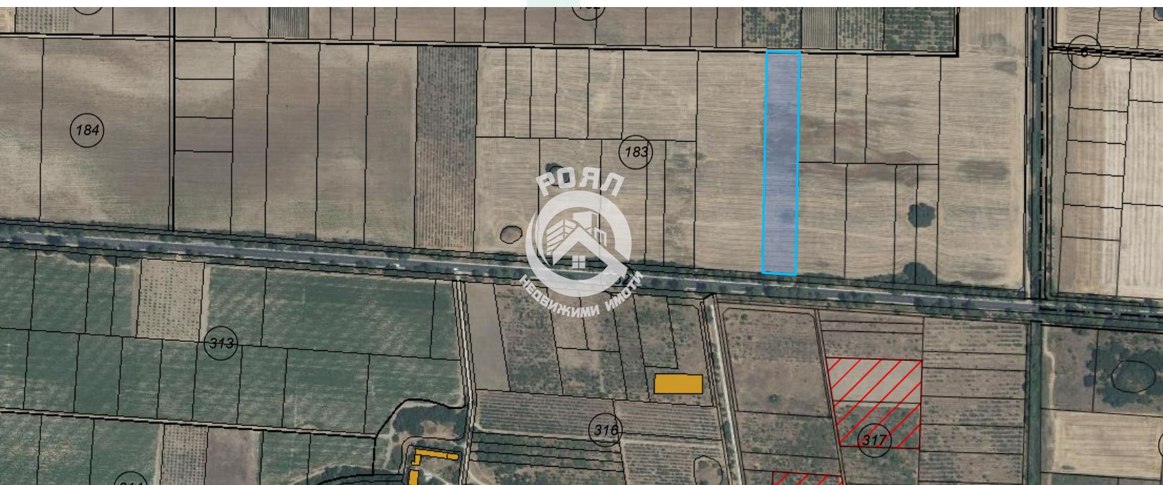 Роял имоти продава голям масив земеделска земя на първа линия, Пазарджишко шосе, Пловдив - 0