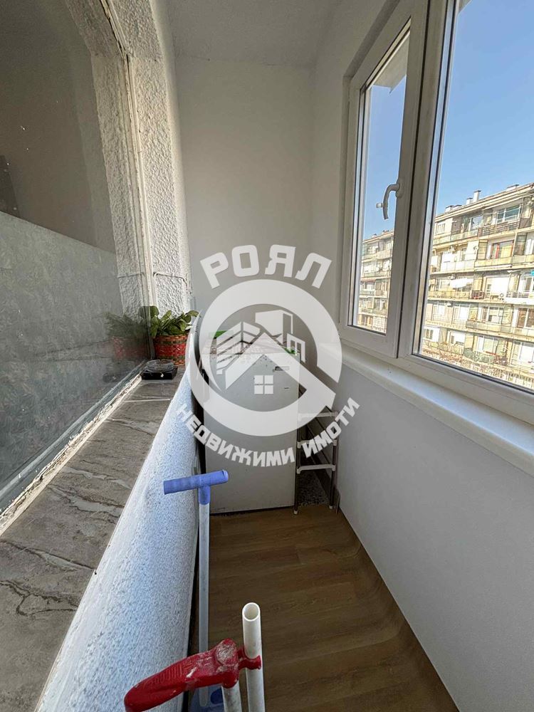 Роял Имоти отдава под наем апартамент с три отделни стаи в кв. Гагарин, Пловдив - 0