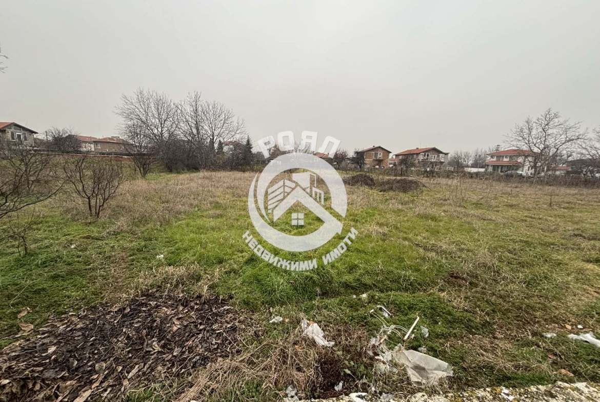 Роял Имоти продава Ексклузивно парцел в с.Бенковски, обл. Пловдив - 0