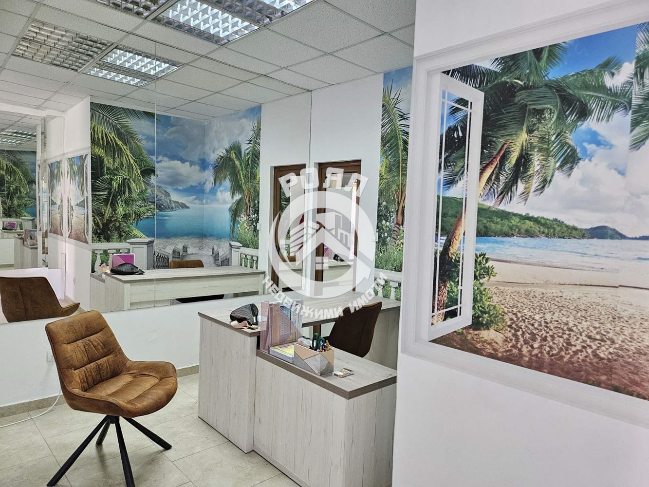 Роял имоти отдава под наем търговско помещение, Южен, Пловдив - 0