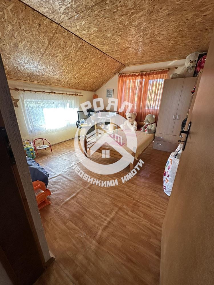 Роял имоти продава триетажна къща , гр.Куклен, обл.Пловдив - 0