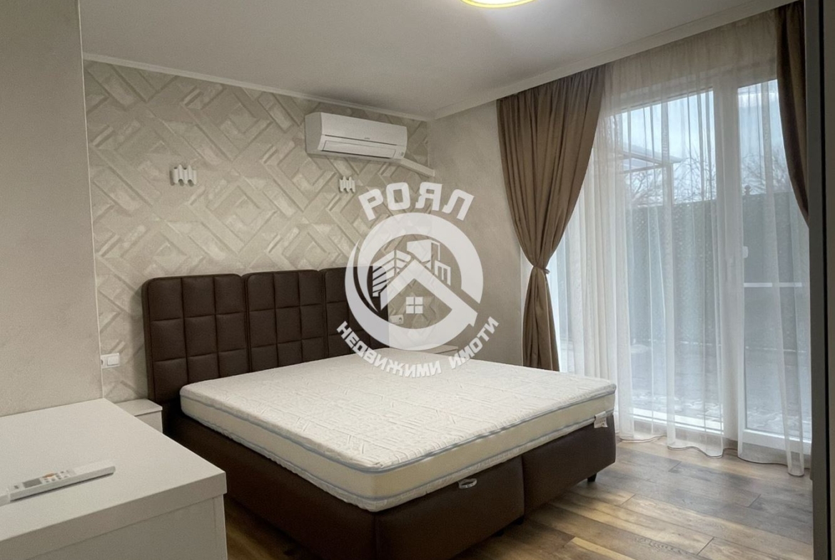 Роял имоти предлага етаж от луксозна сграда под наем,гр Пловдив;кв Остромила - 0