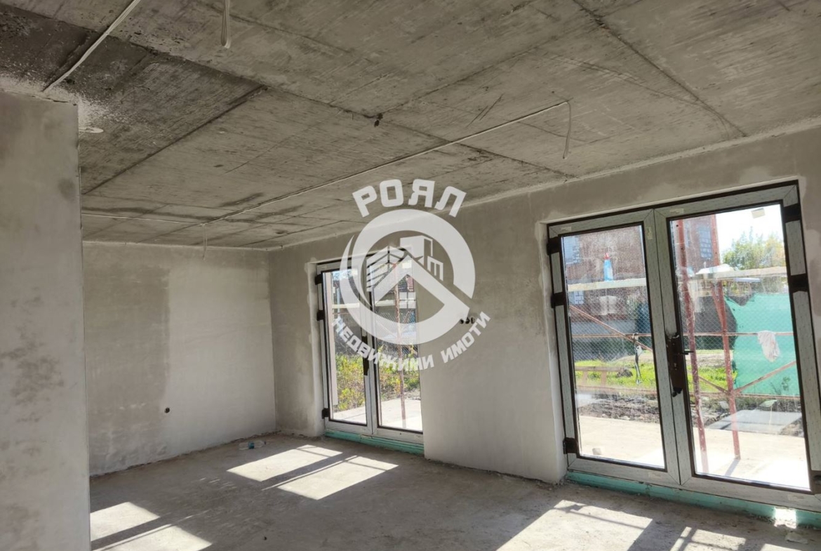 Роял Имоти продава къща в с.Строево, обл. Пловдив - 0