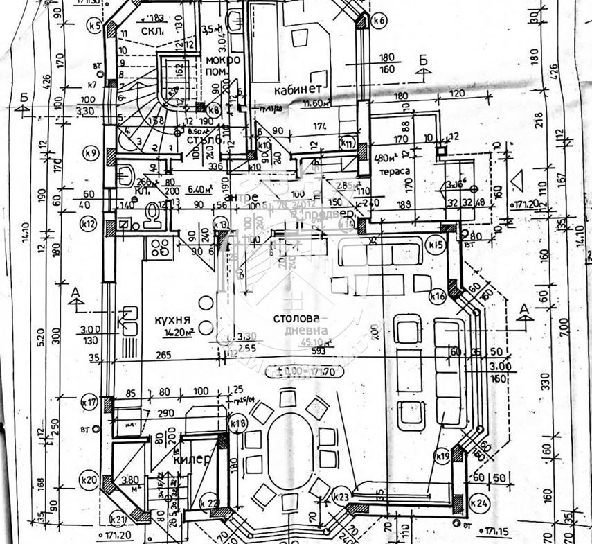 Роял Имоти предлага за продажба двуетажна къща в с.Златитрап - 0