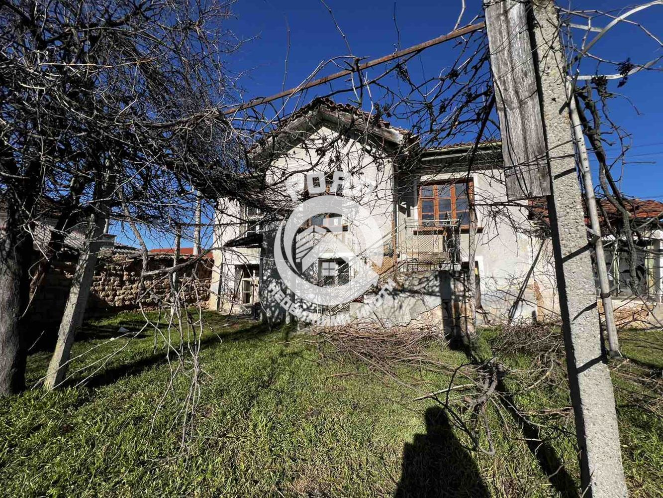 Роял имоти продава къща с дворно място в с. Паничери, община Хисаря - 0