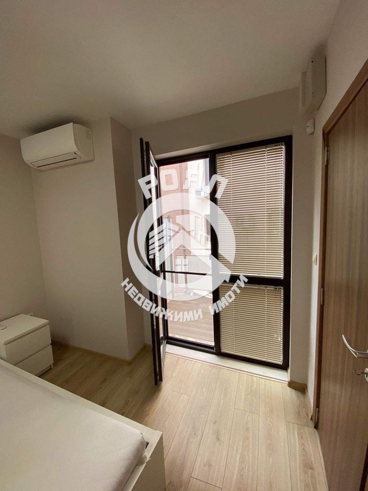 роял имоти продава двустаен апартамент до ВМИ, Младежки хълм, Пловдив - 0