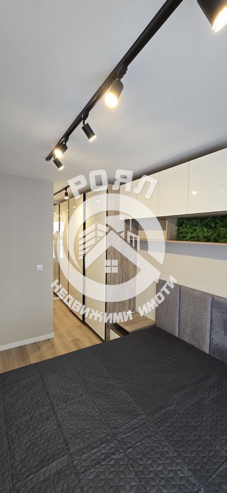 Роял имоти продава двустаен, обзаведен апартамент в Остромила, Пловдив - 0