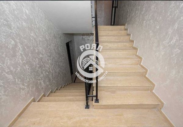 Роял имоти продава двустаен апартамент, довършен до ключ в кв.Беломорски, Пловдив - 0