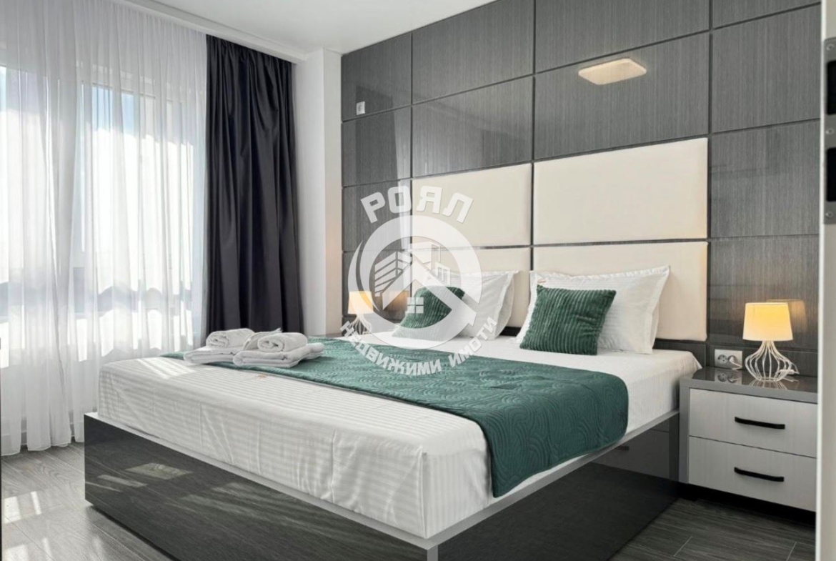 Роял Имоти продава тристаен обзаведен в гр. Първомай - 0