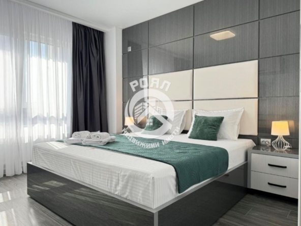 Роял Имоти продава тристаен обзаведен в гр. Първомай - 0